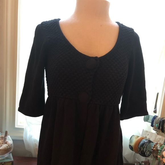 Sweater - Picture 1 of 8